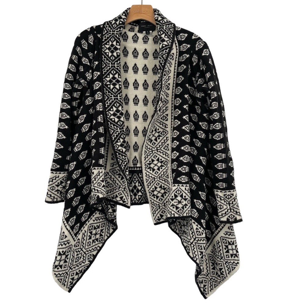 Romeo Juliet Cardigan Women's Size Medium Black Sweater Chunky Knit Drape Open